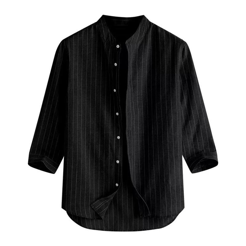 Camisa informal de rayas con cuello alto y manga tres cuartos